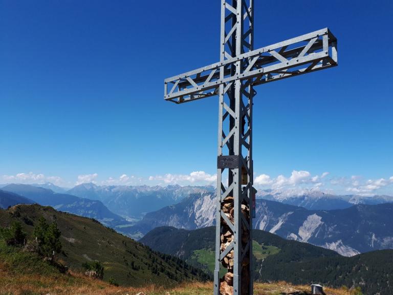 .Steffi am ...Zwölferköpfl......super Aussicht.....