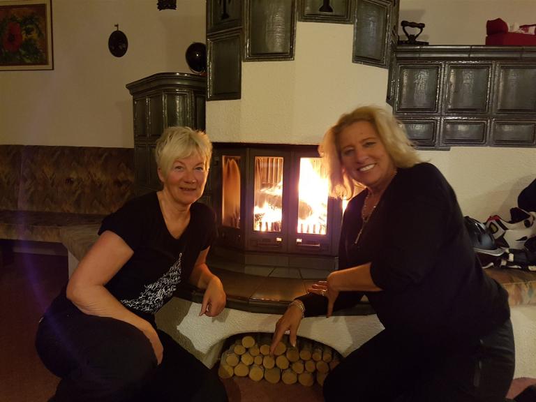 Kerstin und Moni beim aufwärmen