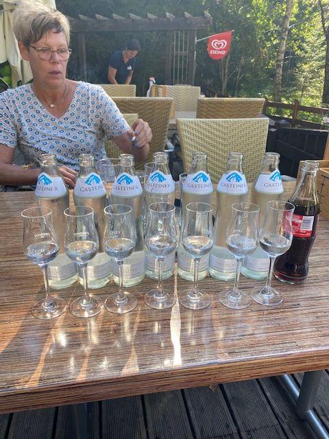 ...nur Mineralwasser wie immer...........