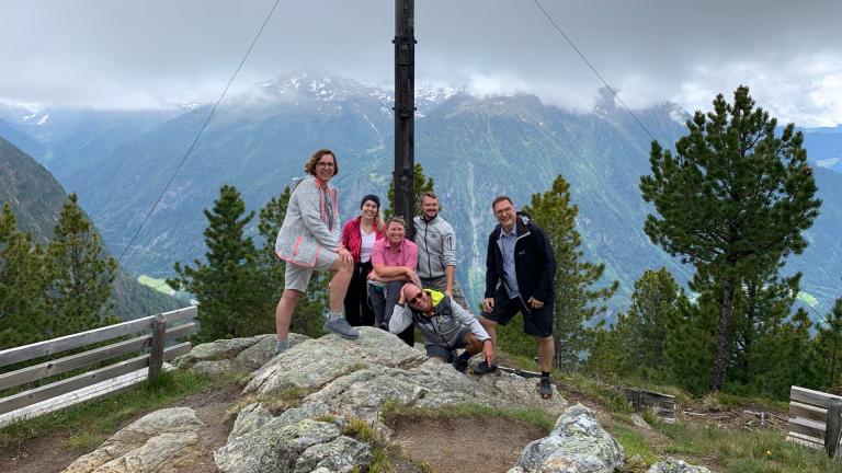 Hochoetz-Wandergruppe "Wo ist die Bar"