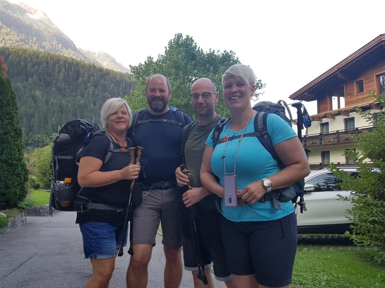 Familie Reins+Tallen, Bergtour vorher................
