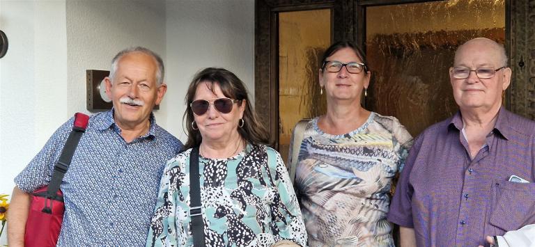 ....Familie Angelika und Joachim mit Sabine und Dieter.....super Woche bei bestem Wetter.
