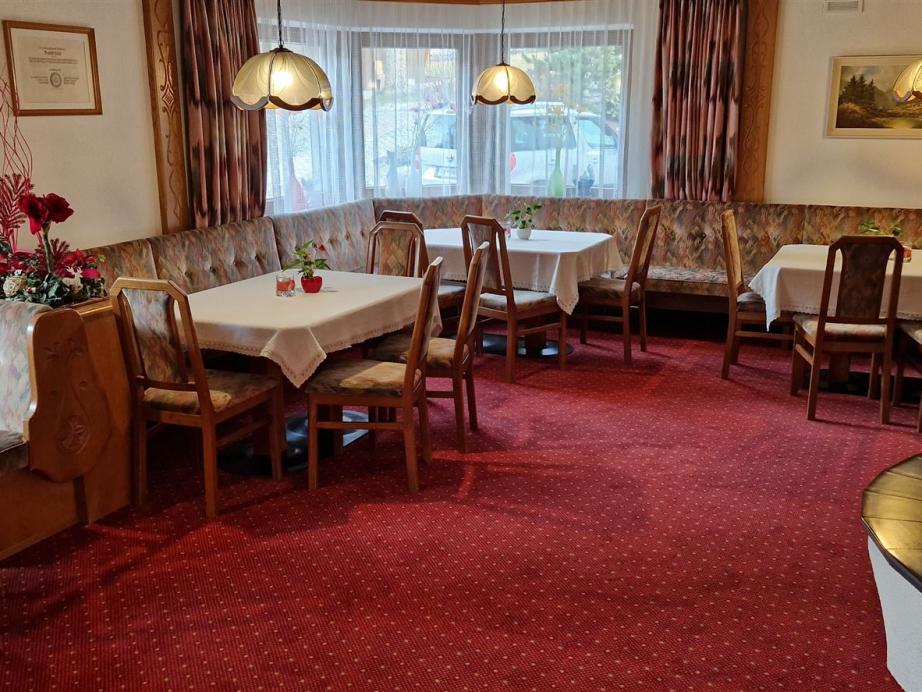 Zimmer_Ferienwohnung_Oetz_Aufenthaltsraum_5